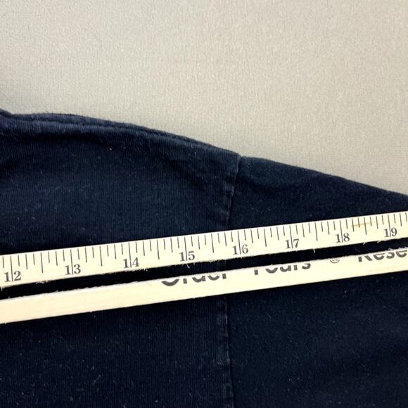 Vintage Singapore T-Shirt Adult XS Black Merlion Asia Nature Art Made in USA 90s - Picture 9 of 9